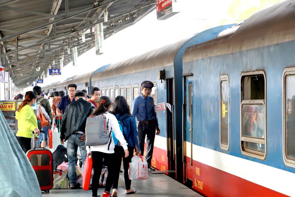 Tiếp tục chạy lại nhiều tàu phục vụ dịp Quốc Khánh 29