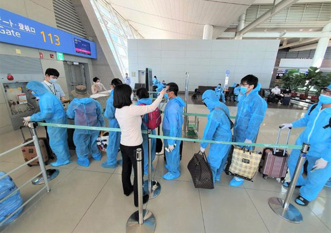 Đưa 232 công dân Việt Nam từ Uzbekistan về nước an toàn