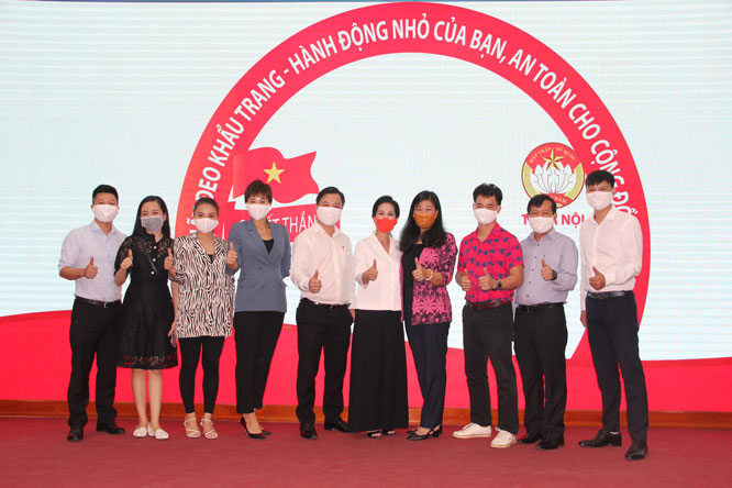 Hà Nội phát động chương trình toàn dân đeo khẩu trang phòng, chống dịch Covid-19