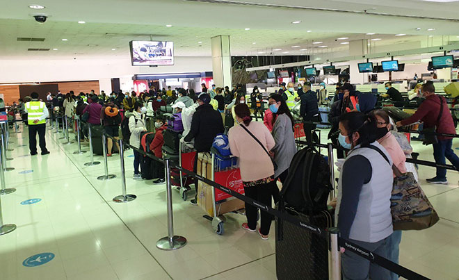 Tiếp tục đón hơn 350 công dân Việt Nam từ Nhật Bản về nước