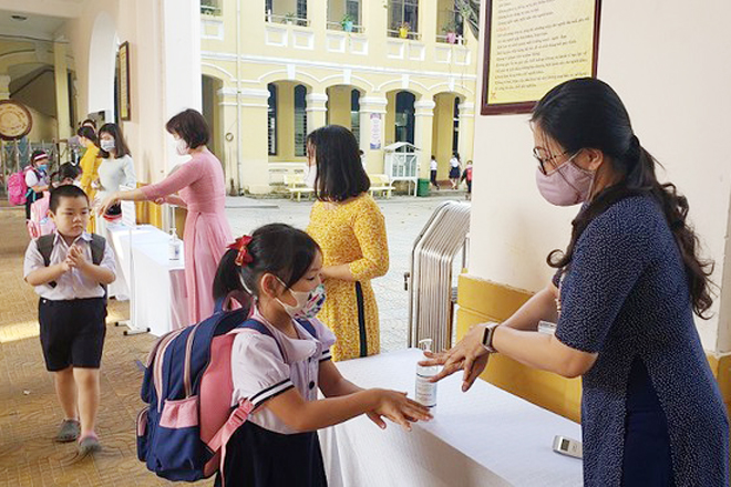 7 điều học sinh cần làm để phòng chống COVID-19