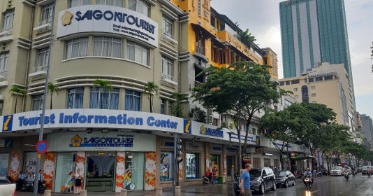 Chậm báo cáo công sản đang quản lý Saigontourist bị thu hồi 10 cơ sở nhà, đất