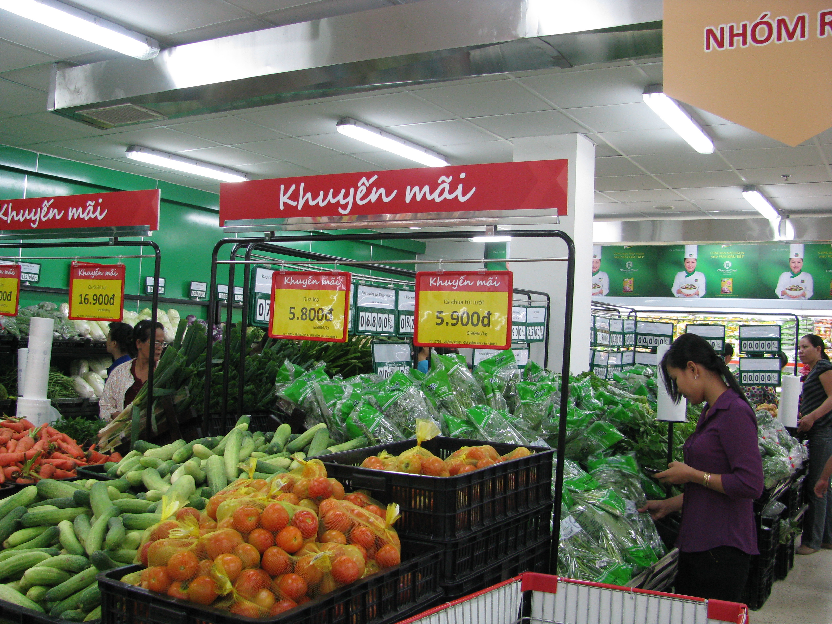 Kinh tế TPHCM đang có dấu hiệu phục hồi