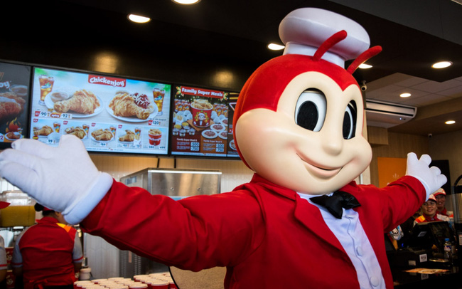 Thị trường fast-food Việt Tăng doanh thu hơn 40%, Jollibee trở lại cuộc đua bán đuổi KFC, Lotteria