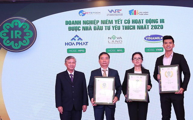 Vinh danh doanh nghiệp niêm yết có hoạt động quan hệ nhà đầu tư tốt nhất 2020