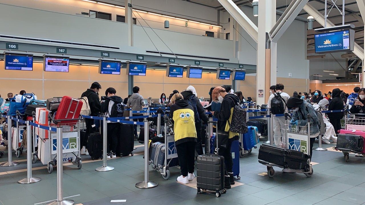 Đưa gần 270 công dân Việt Nam từ Australia và New Zealand về nước