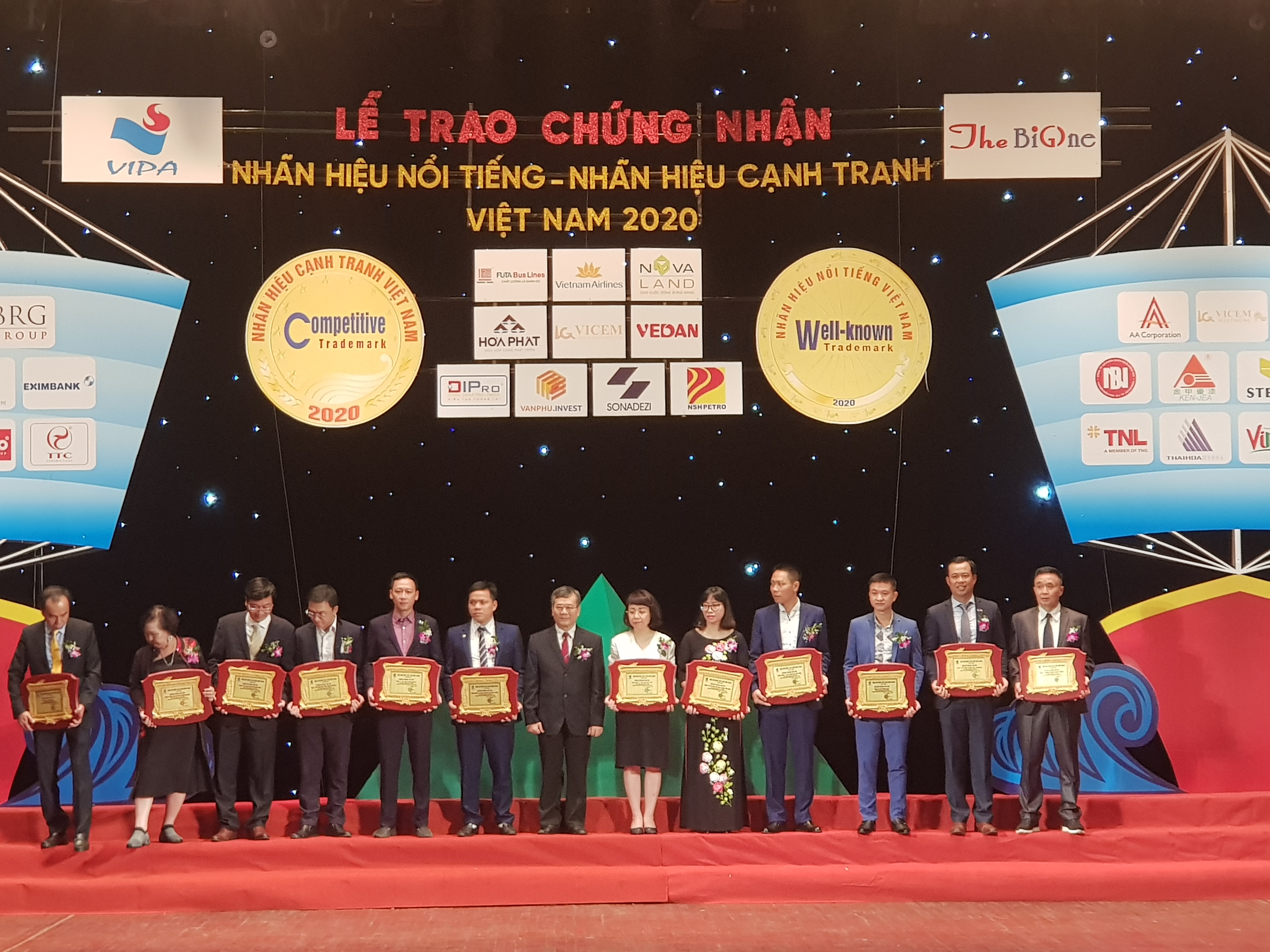 Vinh danh nhãn hiệu nổi tiếng, nhãn hiệu cạnh danh của doanh nghiệp Việt 2020