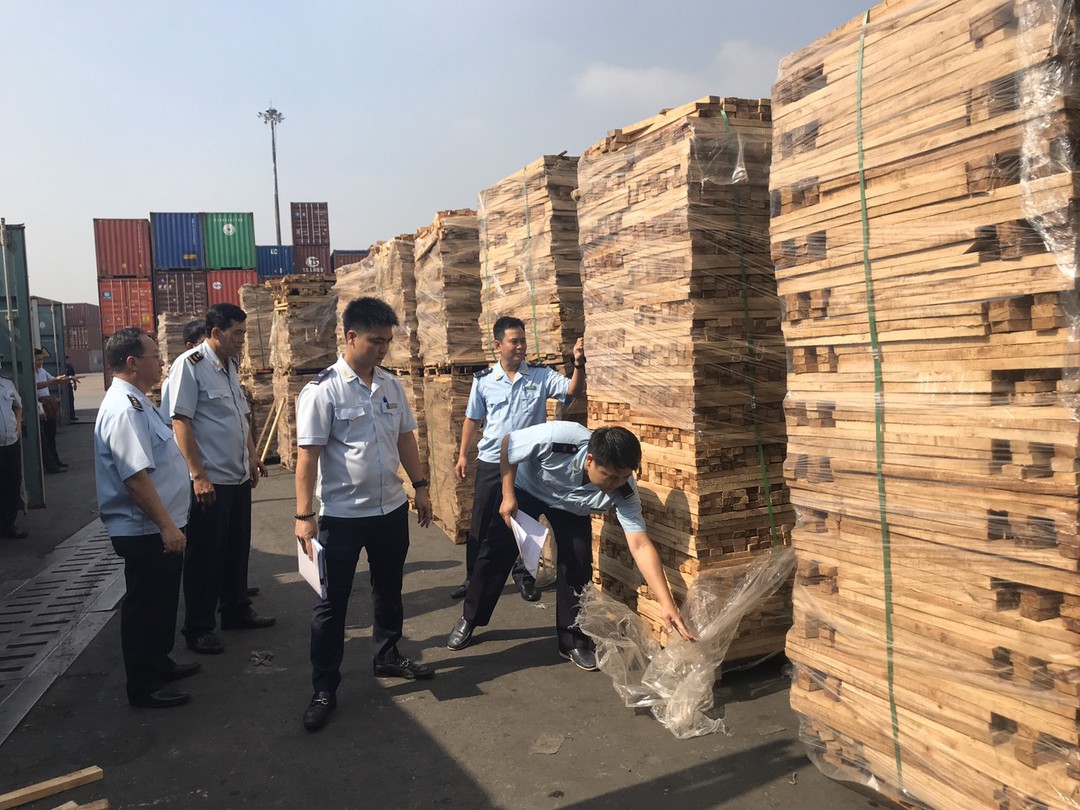 Gian lận thuế tại “cổng” Hải quan Liệu có sự tiếp tay của cơ quan kiểm soát