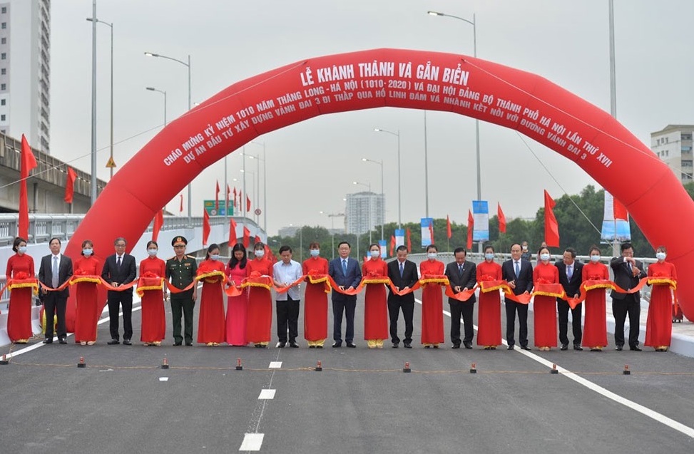 Hà Nội Khánh thành tuyến đường Vành đai 3 đi thấp qua hồ Linh Đàm