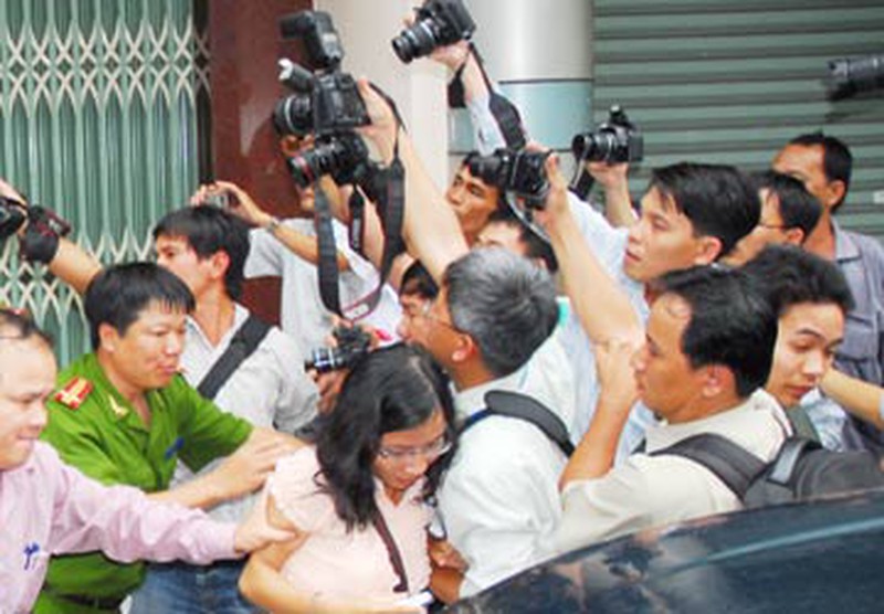 Xúc phạm danh dự, nhân phẩm của nhà báo sẽ bị phạt 40 triệu đồng