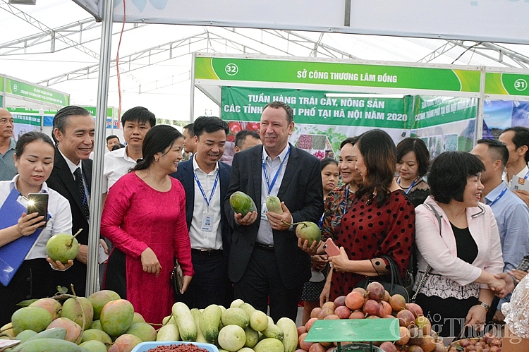 Hà Nội lên kế hoạch kích cầu nội địa, tăng tổng mức bán lẻ hàng hóa, doanh thu dịch vụ tiêu dùng trong năm 2021