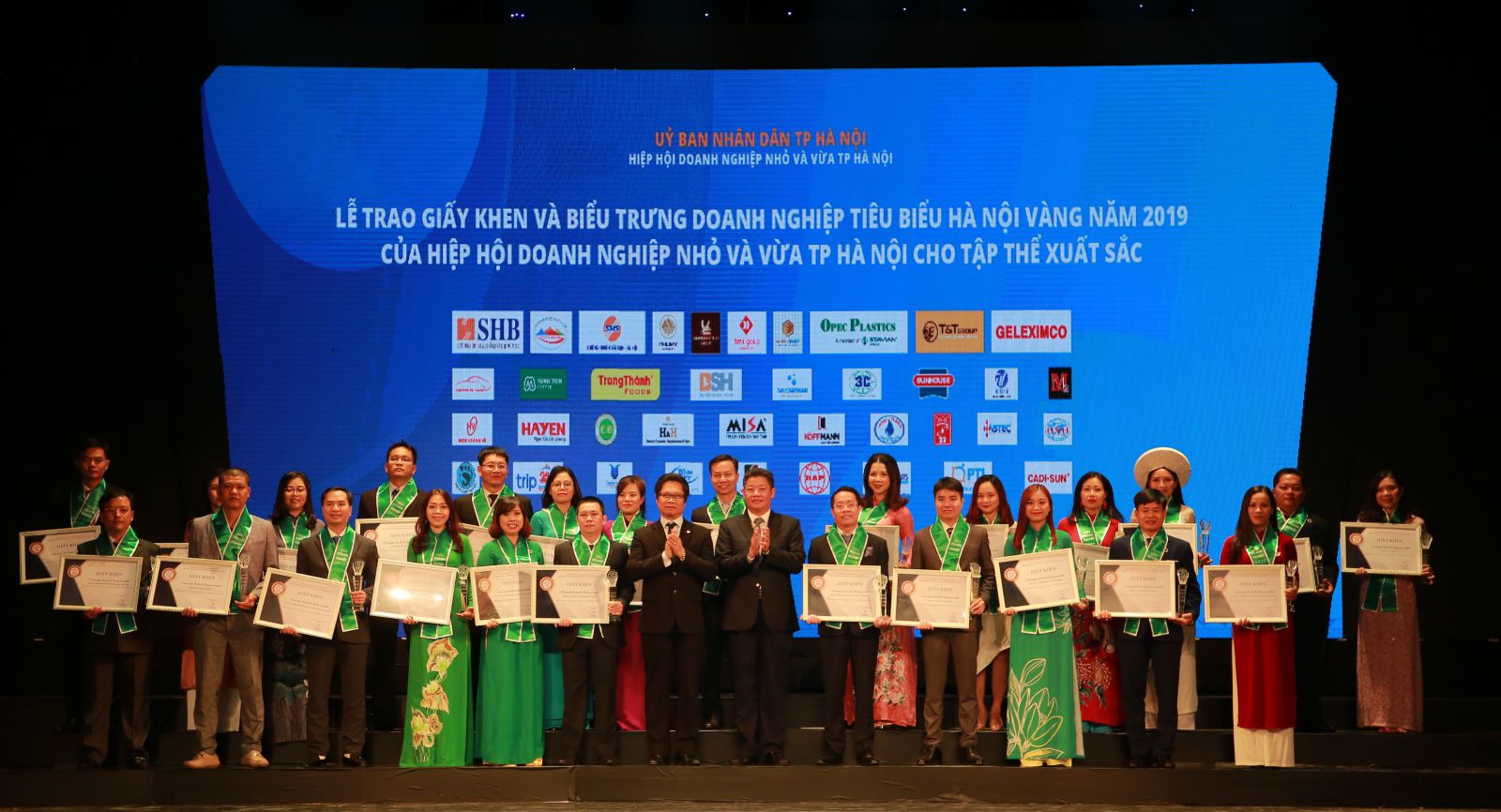 Tôn vinh doanh nhân, doanh nghiệp Thăng Long năm 2020