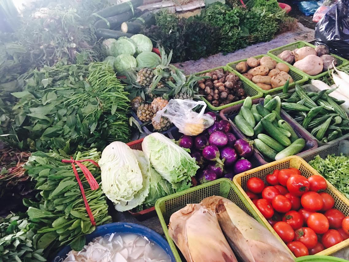 Giá thực phẩm hôm nay 2110 Giá rau củ tiếp tục tăng do nguồn cung bị ảnh hưởng mưa bão