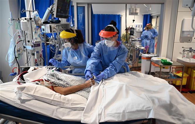 Tình hình dịch COVID-19 tại châu Âu Tiếp tục diễn biến phức tạp