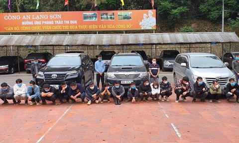 Bắt giữ 20 người nước ngoài nhập cảnh trái phép vào Việt Nam