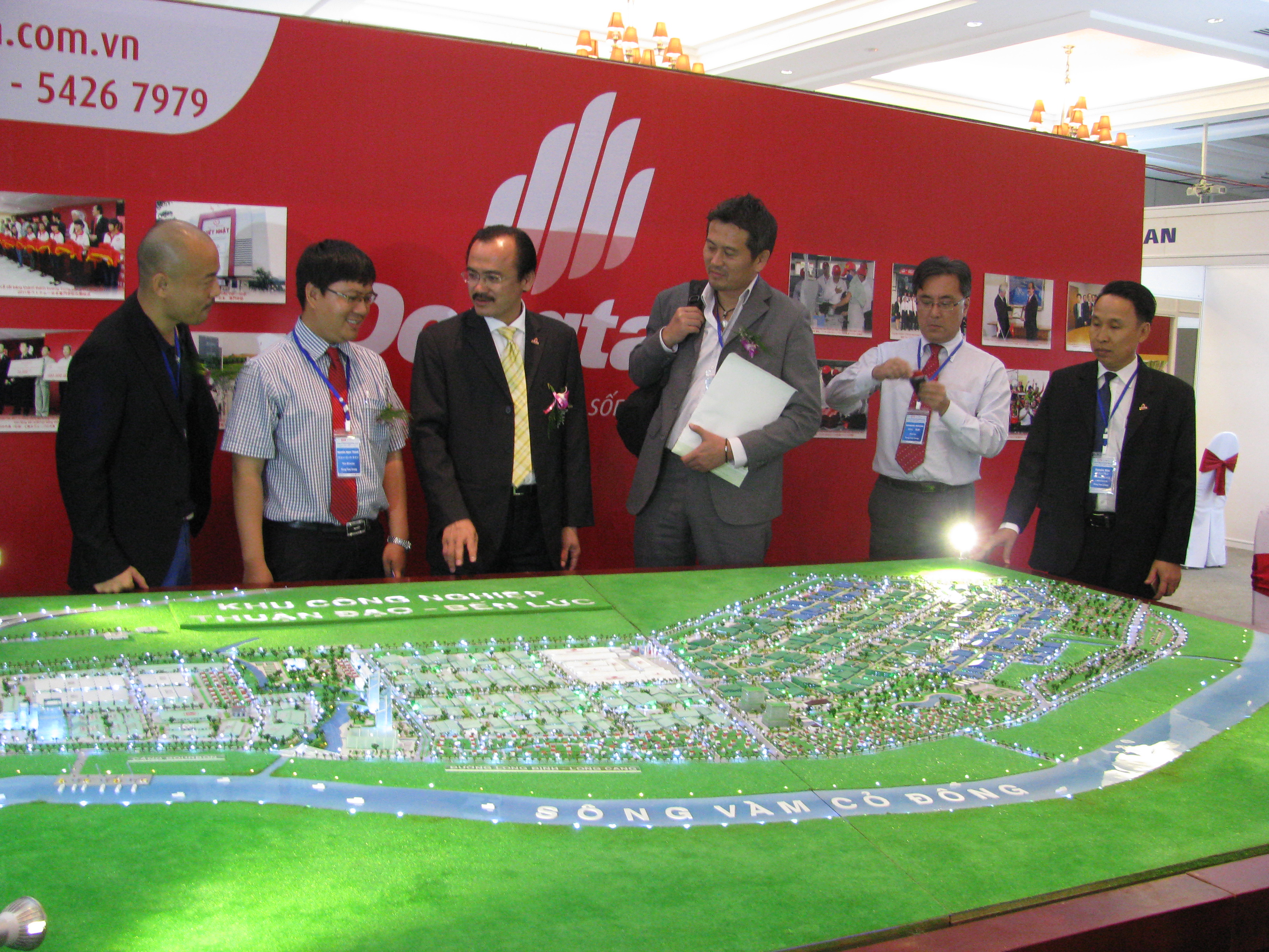 Sẽ có thêm những làn sóng đầu tư mới vào Việt Nam