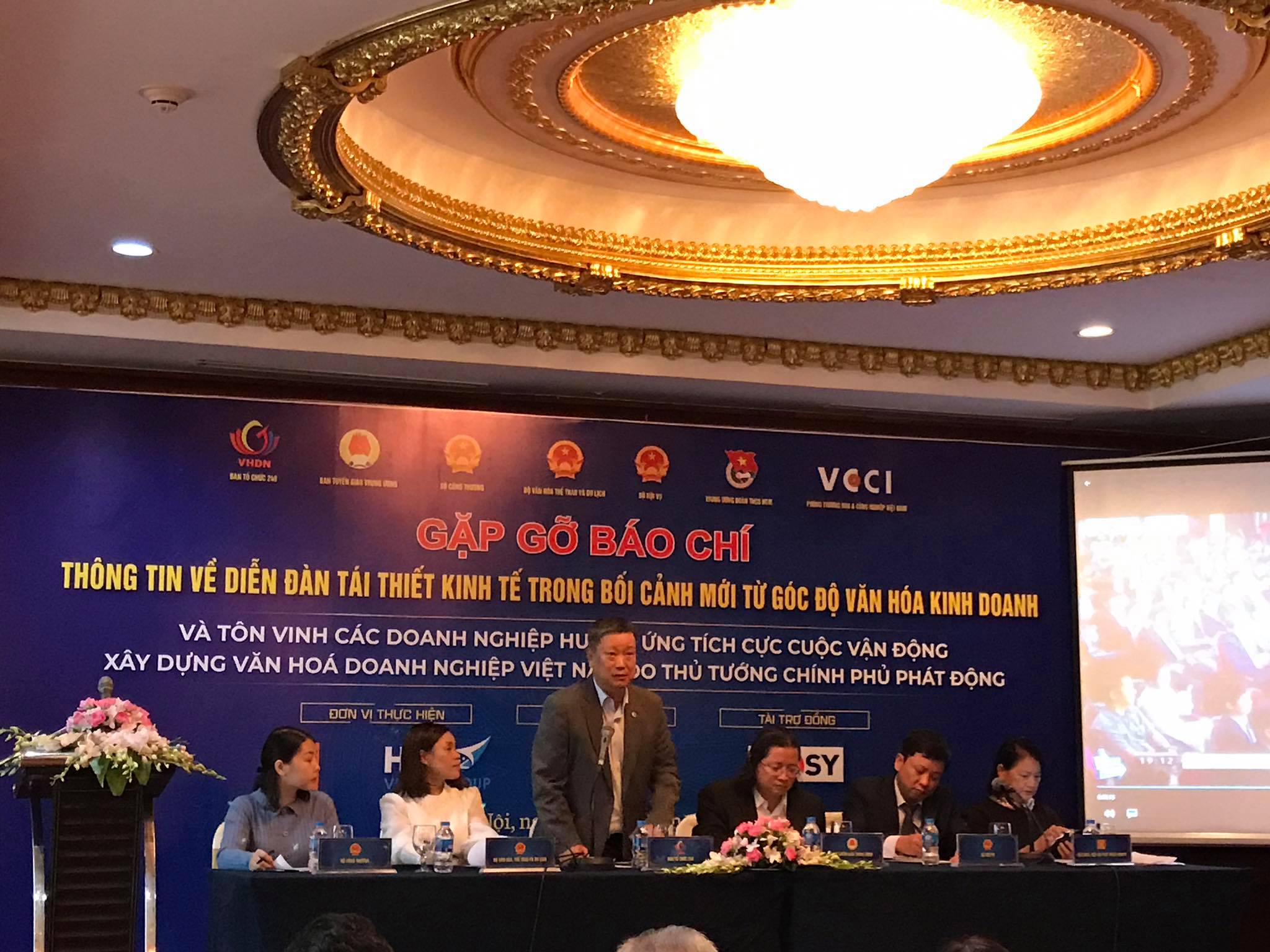 Giới thiệu diễn đàn “Tái thiết kinh tế trong bối cảnh mới từ góc độ văn hóa kinh doanh”