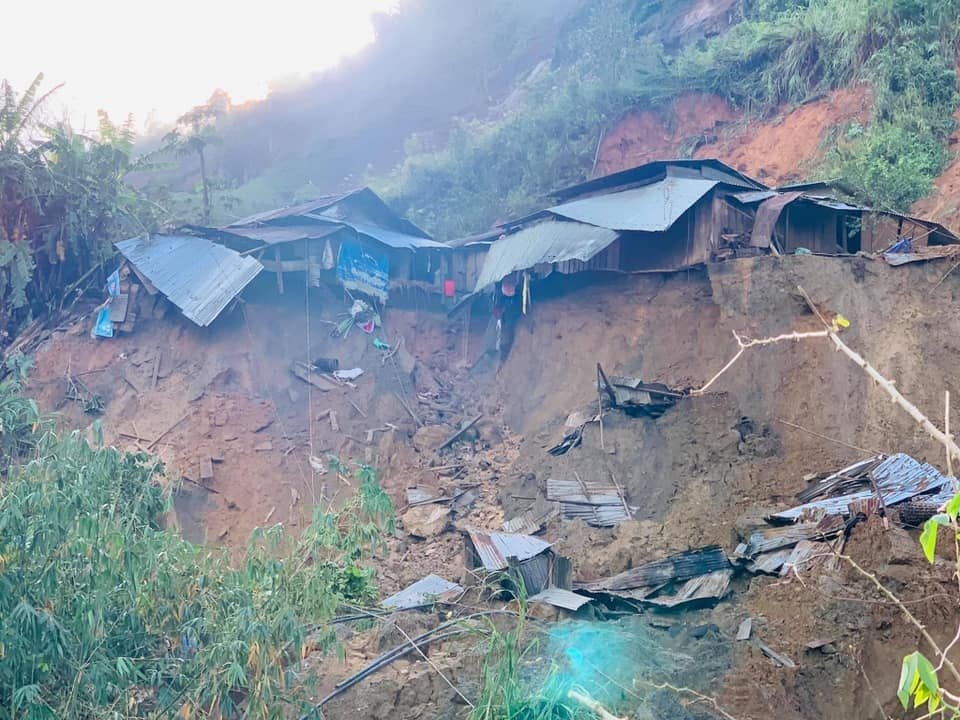 Quảng Nam Thêm vụ sạt lở núi khiến 11 người bị vùi lấp