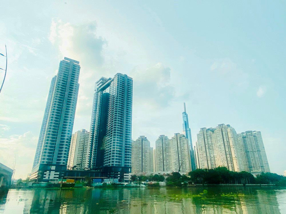 HoREA kiến nghị tòa nhà từ 30 tầng trở lên phải có tầng lánh nạn