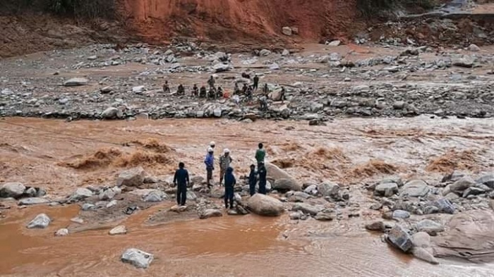 217 công nhân thủy điện Đăk Mi 2 bị cô lập