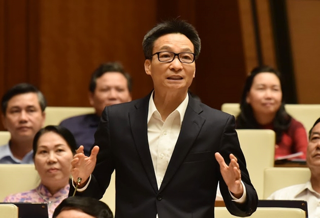 Phó Thủ tướng Vũ Đức Đam Bộ trưởng Bộ GDĐT chịu trách nhiệm về sách giáo khoa