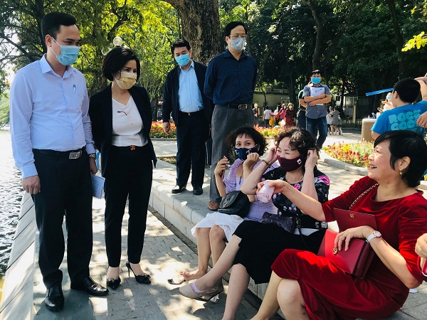 Hà Nội Giám sát chặt chẽ việc thực hiện các quy định phòng, chống dịch COVID-19