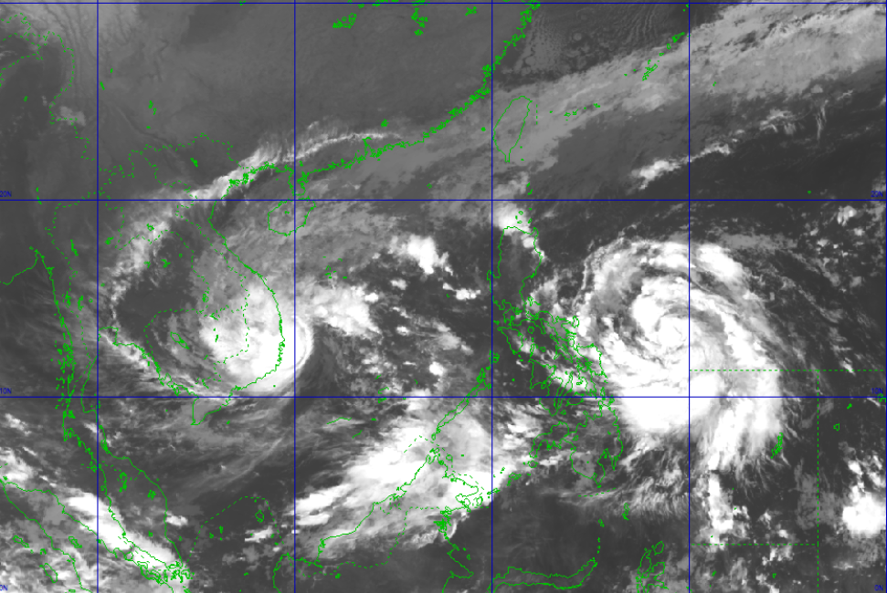 Bão số 12 đi vào đất liền các tỉnh từ Bình Định đến Ninh Thuận