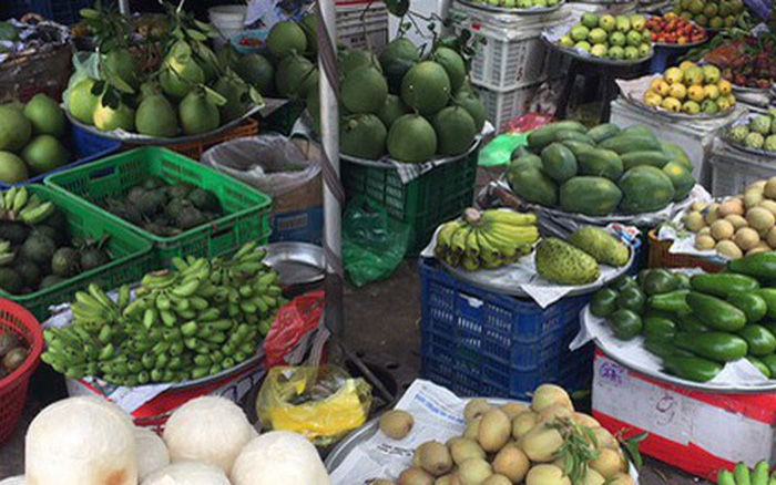 Giá thực phẩm hôm nay 1011 Giá rau củ tiếp đà giảm sâu