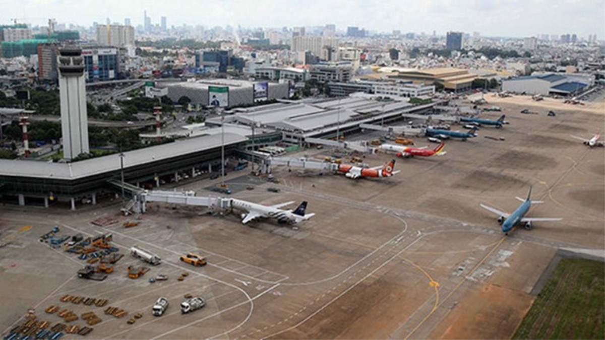 Đưa hai dự án đường băng Nội Bài, Tân Sơn Nhất khai thác trước 31122020