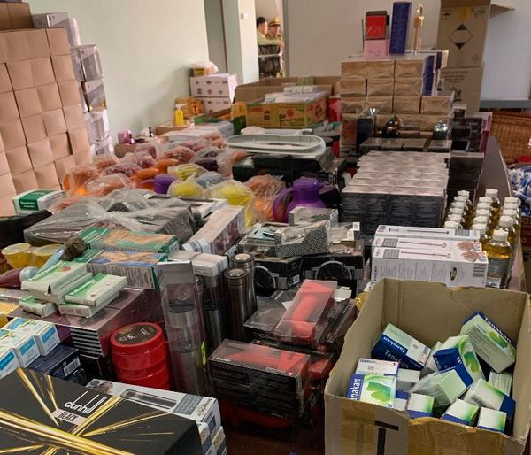 Liều mạng bán mỹ phẩm, quần áo lậu trên mạng, nhiều người nhận “trái đắng”