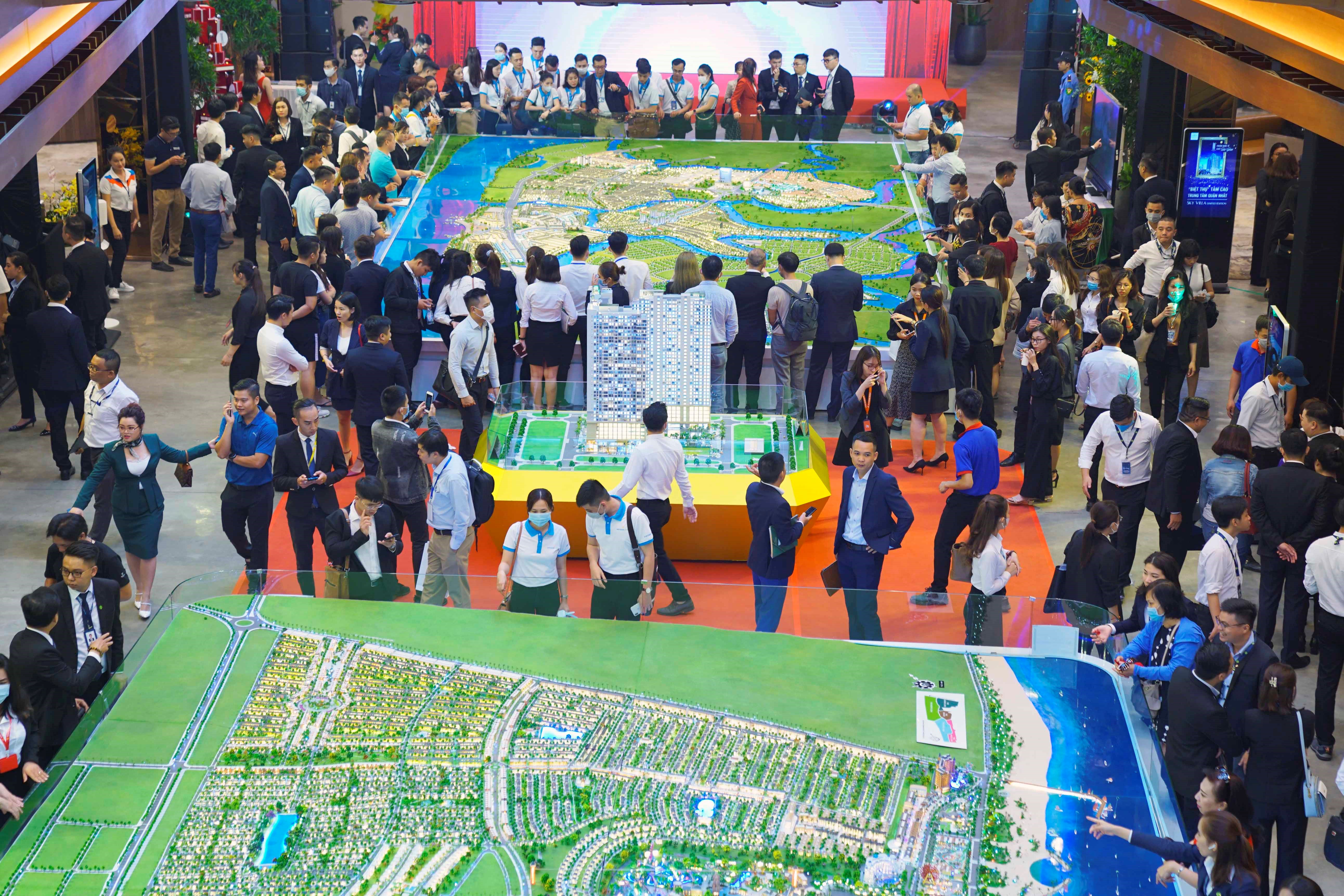 Càng cuối năm, thị trường BĐS càng “tăng nhiệt”