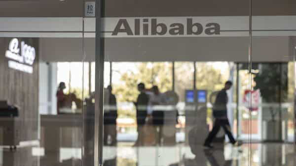 Ấn Độ thẳng tay cấm 220 ứng dụng Trung Quốc, bao gồm cả những cái tên đình đám