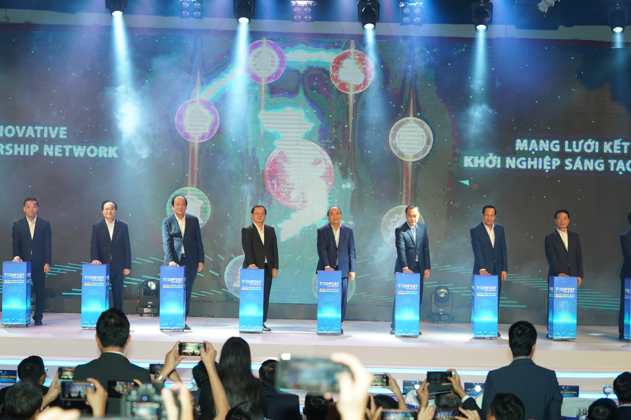 Techfest Vietnam 2020 với chủ đề “Thích ứng – Chuyển đổi – Bứt phá”