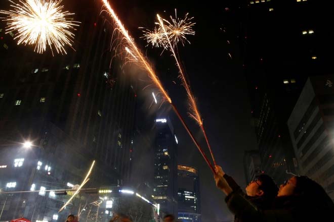 Loại pháo nào người dân được bắn trong dịp lễ, tết