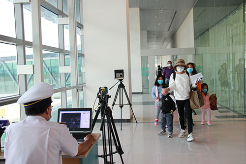 Cần Thơ chú trọng công tác giám sát dịch COVID-19 đối với người nhập cảnh