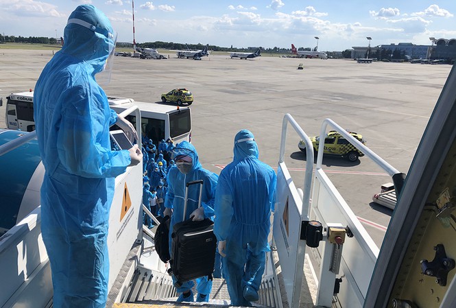 Dừng bay quốc tế nếu các hãng hàng không để phi công, tiếp viên vi phạm quy định cách ly