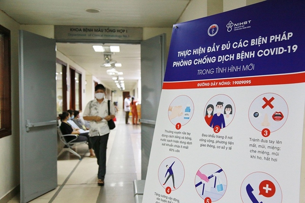 Dừng các sự kiện tập trung đông người không cần thiết