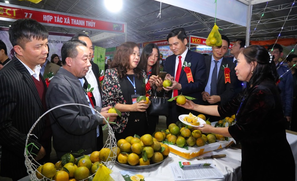 Hơn 100 doanh nghiệp tham gia hội chợ Công Thương vùng Bắc Trung Bộ - Nghệ An