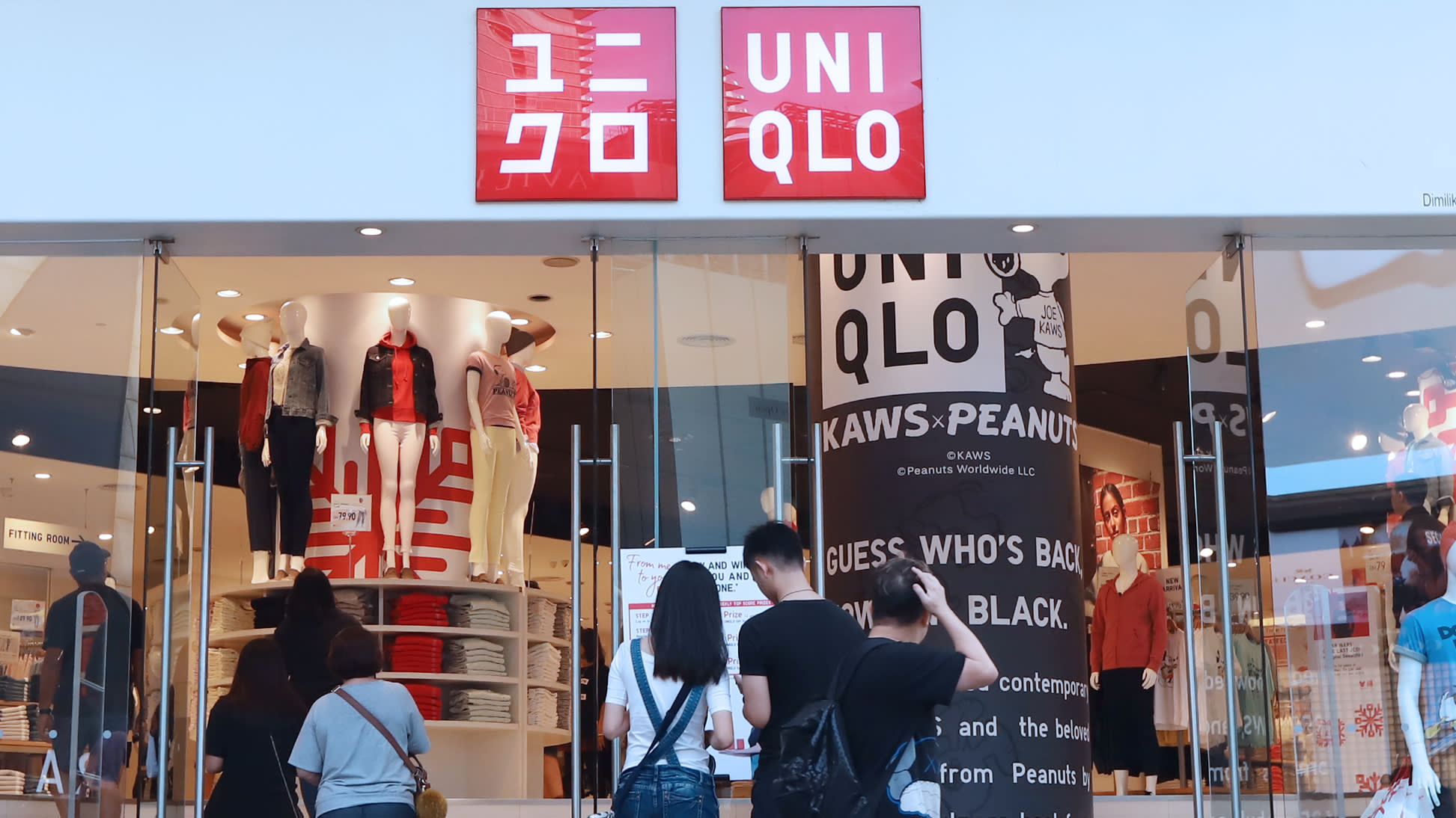 Uniqlo lớn nhất Hàn Quốc sắp đóng cửa