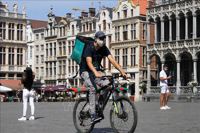 Bỉ siết chặt quy định cách ly