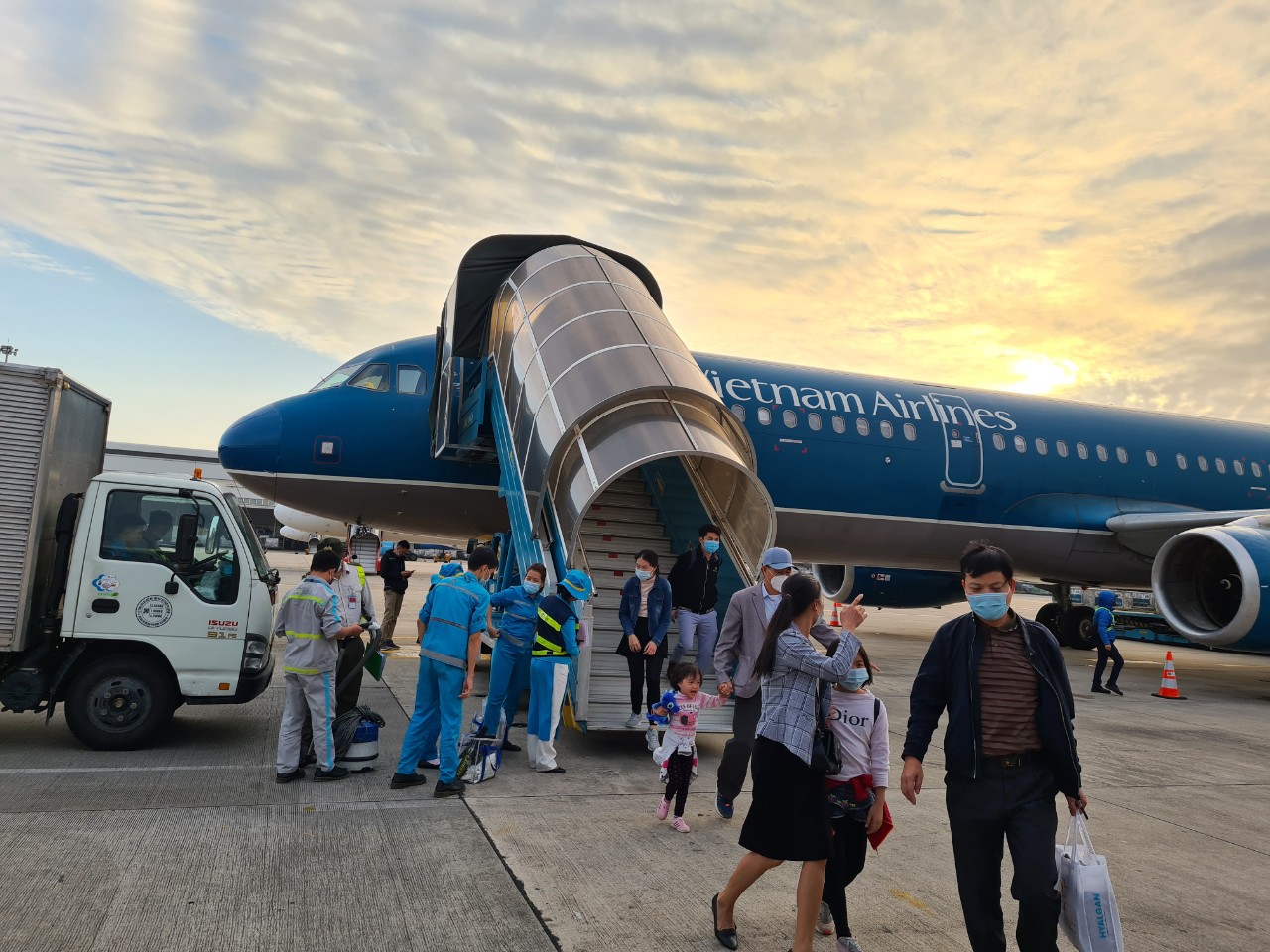 Tràn ngập ưu đãi chào Tết 2021 đến từ các hãng hàng không