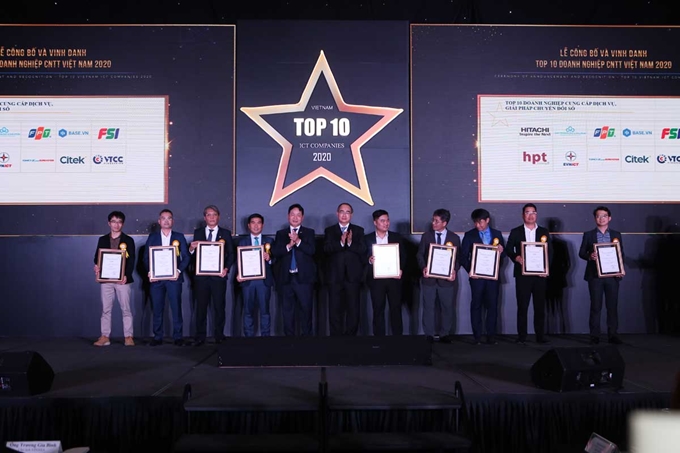 Vinh danh Top 10 doanh nghiệp công nghệ thông tin Việt Nam