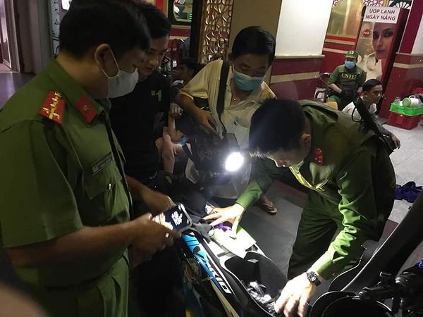 An Giang Phát hiện hàng chục đối tượng bay lắc trong quán Karaoke