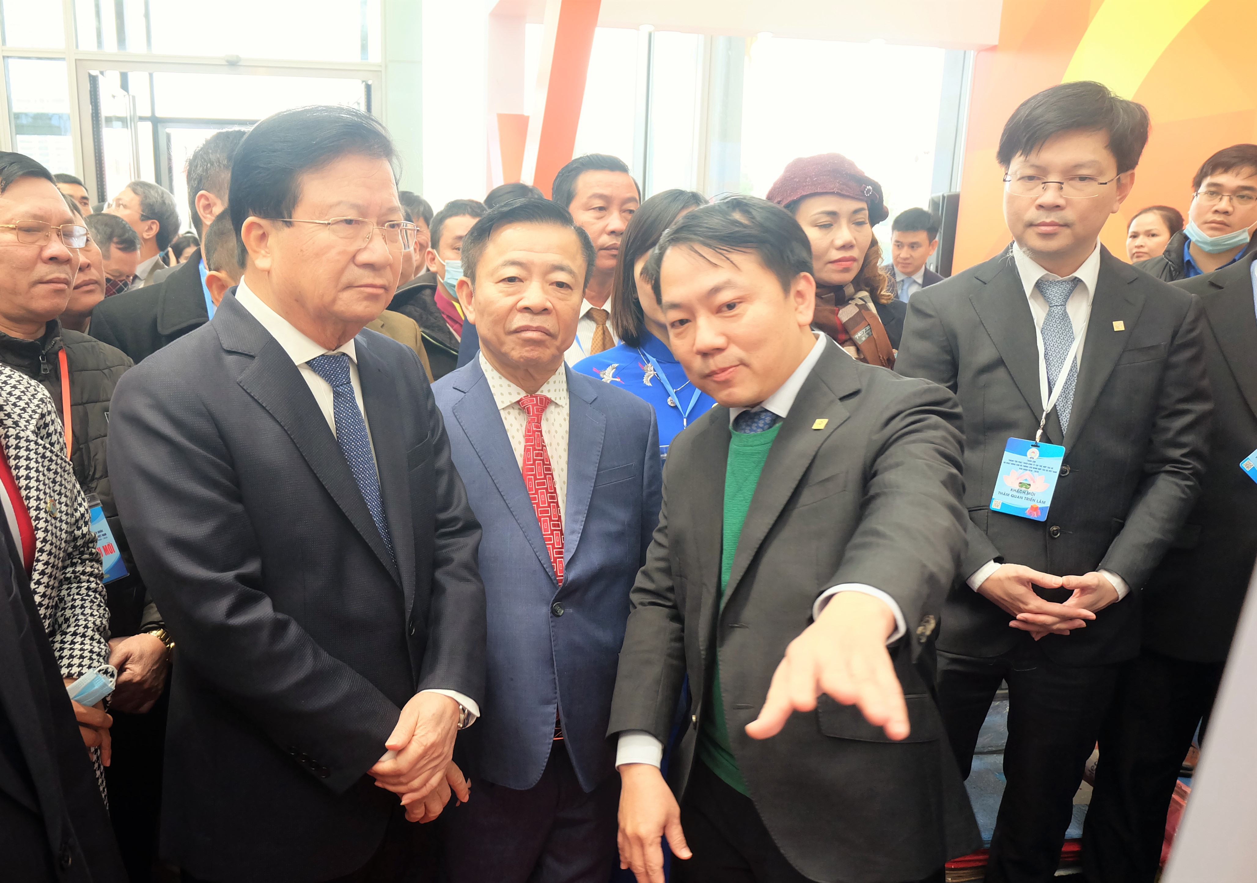 Hợp tác nghiên cứu đề xuất chính sách, phương án thúc đẩy mô hình hợp tác xã 