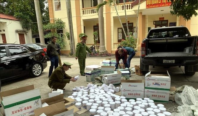 Bắc Giang Thu giữ 440 hộp phụ gia thực phẩm không rõ nguồn gốc