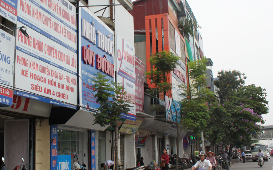 Hà Nội 02 phòng khám bị thu hồi giấy phép do không đảm bảo nhân sự