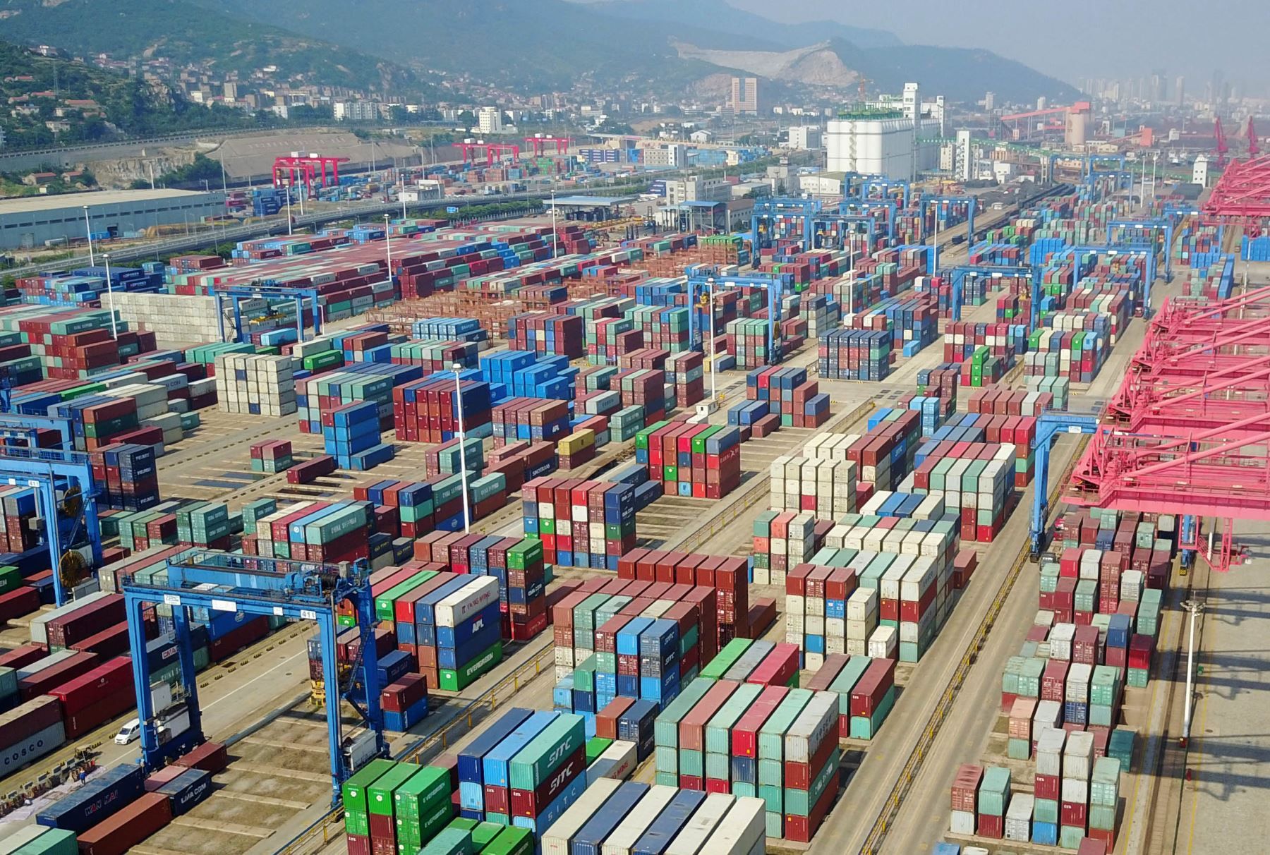 Trung Quốc sẽ vượt Mỹ trở thành nền kinh tế lớn nhất thế giới vào năm 2028