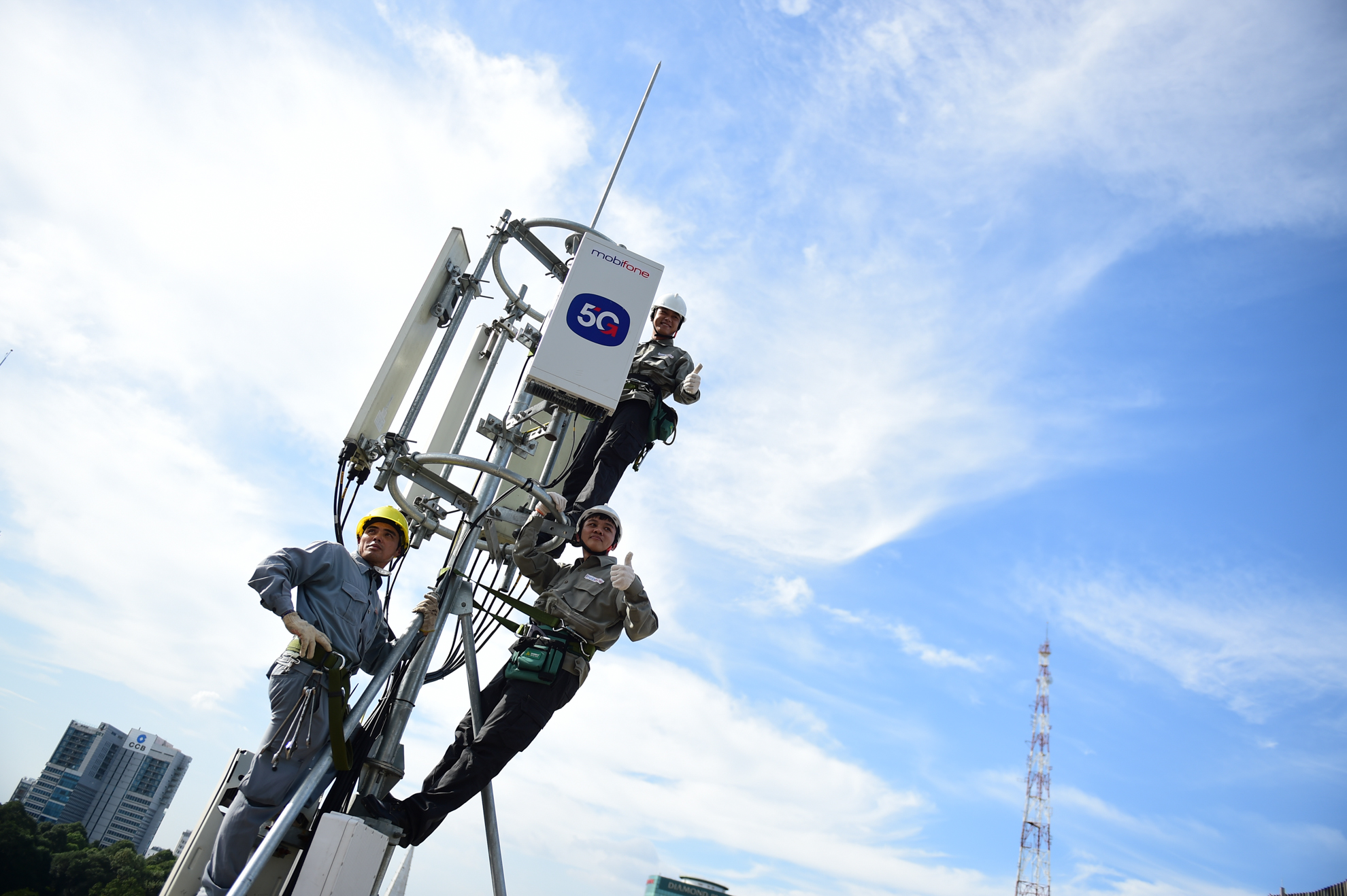 MobiFone chính thức ra mắt dịch vụ 5G thương mại