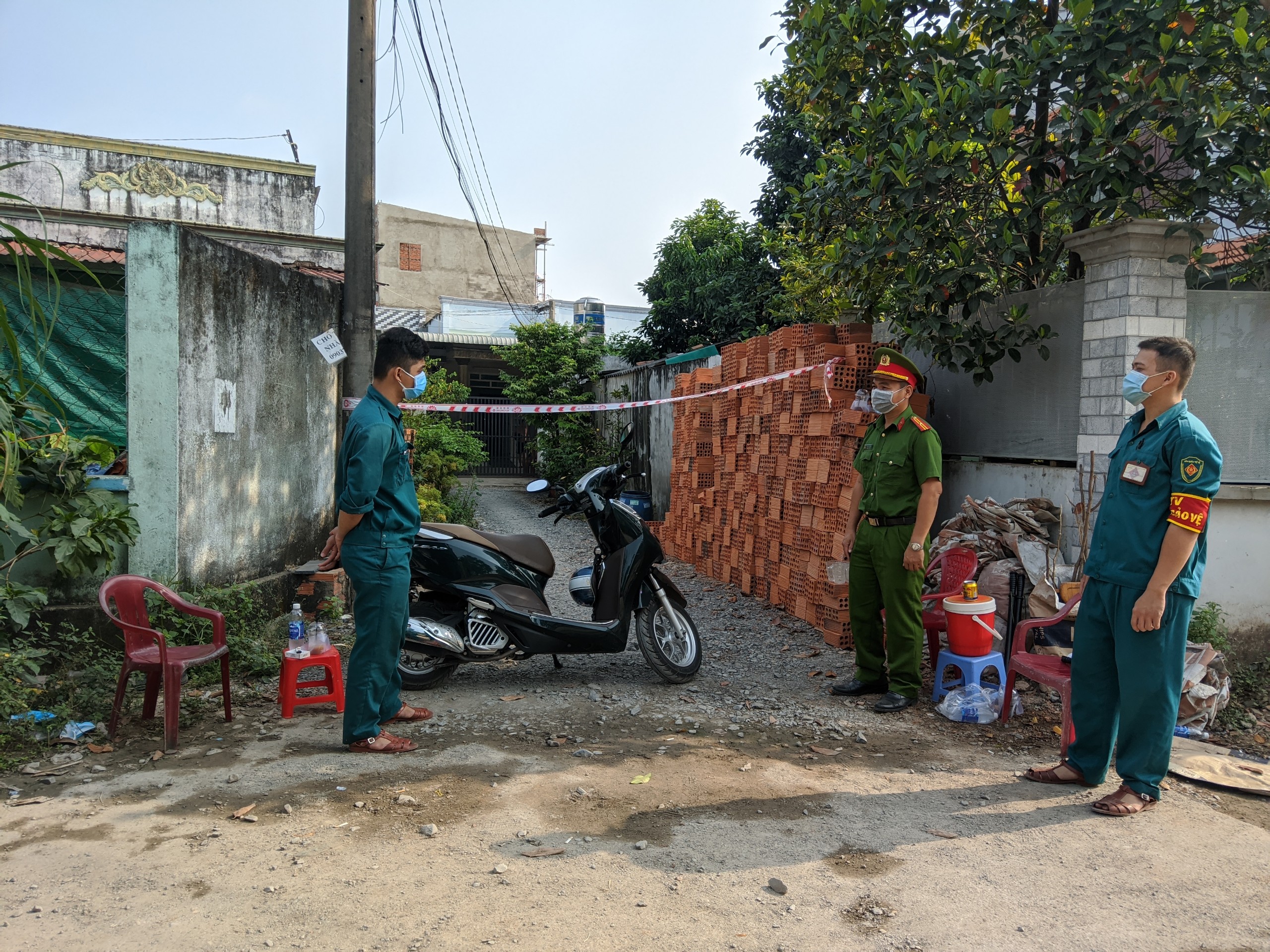 Nam thanh niên nhập cảnh trái phép ở Quận 9 dương tính với SARS-CoV-2