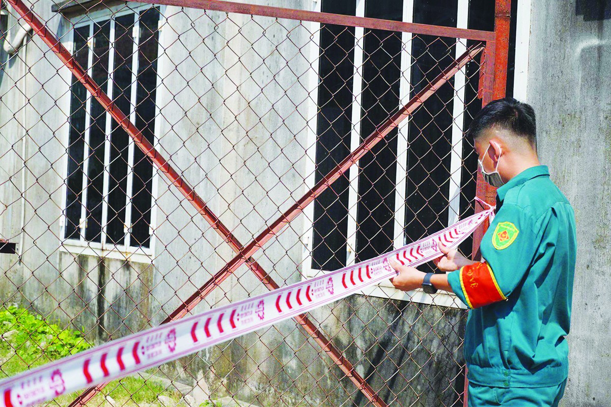 Bến Tre cách ly 6 trường hợp đi chung xe với bệnh nhân 1452